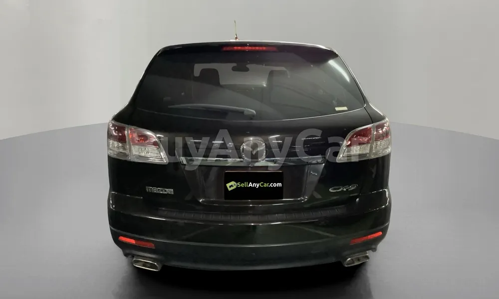 Vehicle photo 2