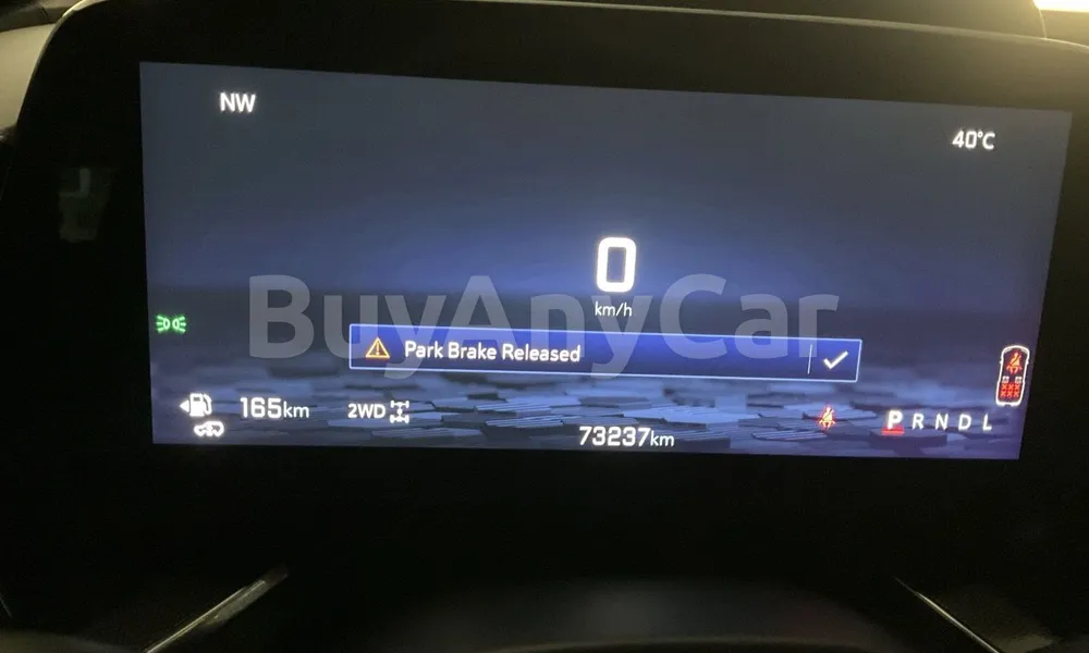 Vehicle photo 6