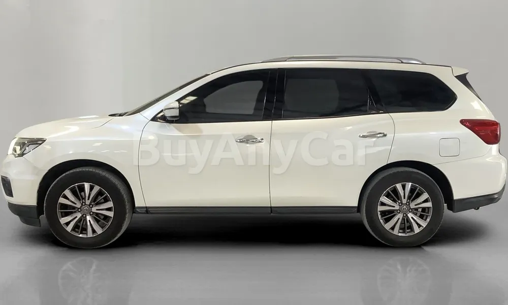 Vehicle photo 4