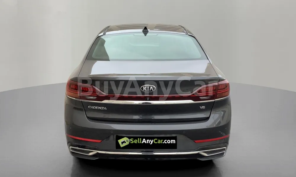 Vehicle photo 2