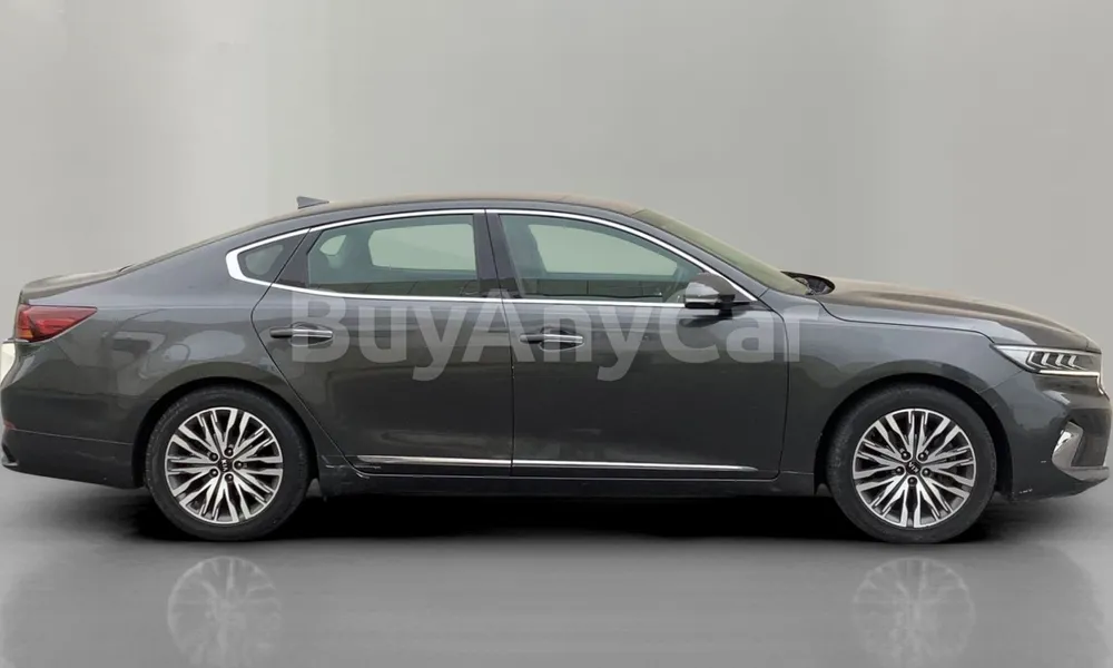 Vehicle photo 3