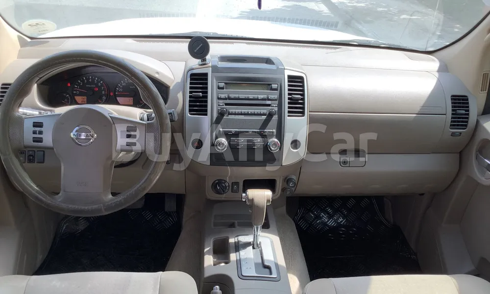 Vehicle photo 7