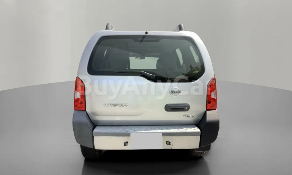 Vehicle photo 2