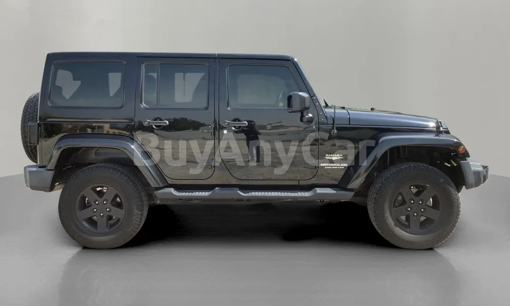 Vehicle photo 4