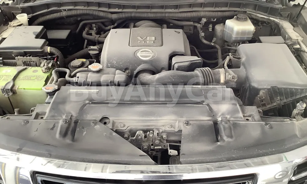 Vehicle photo 6