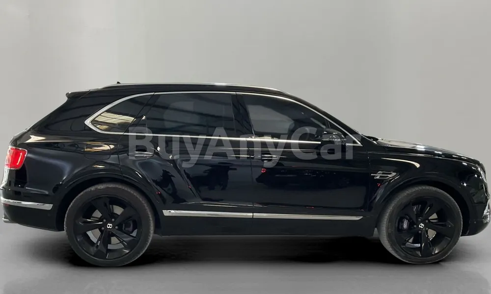 Vehicle photo 3