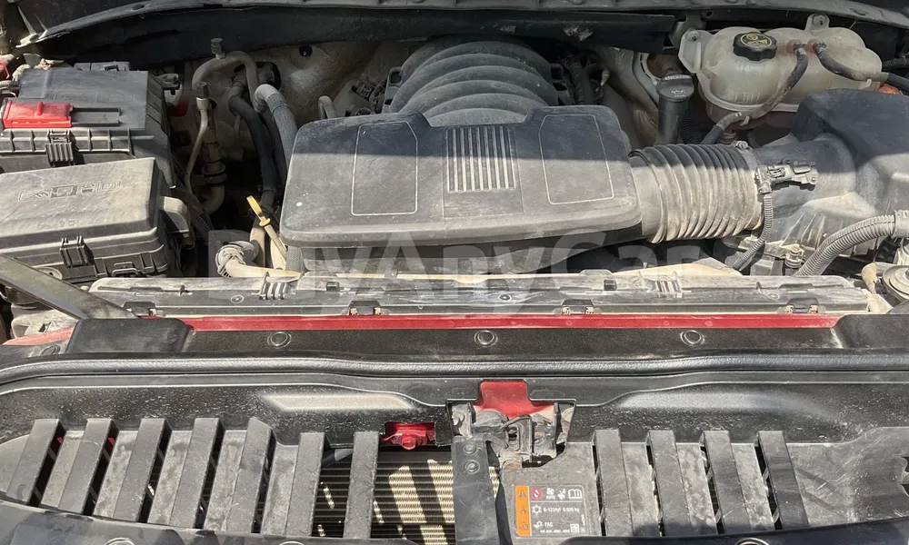 Vehicle photo 8