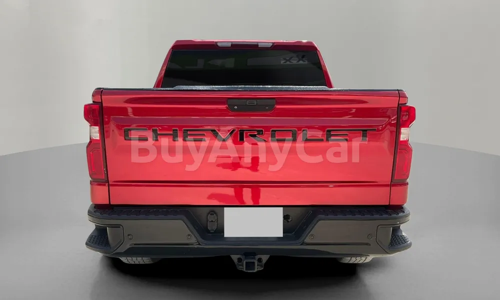 Vehicle photo 2