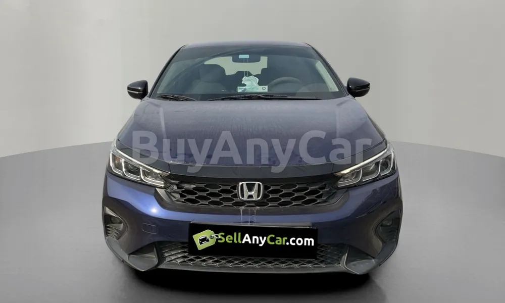 Vehicle photo 1