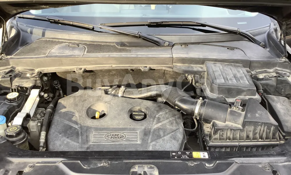 Vehicle photo 9