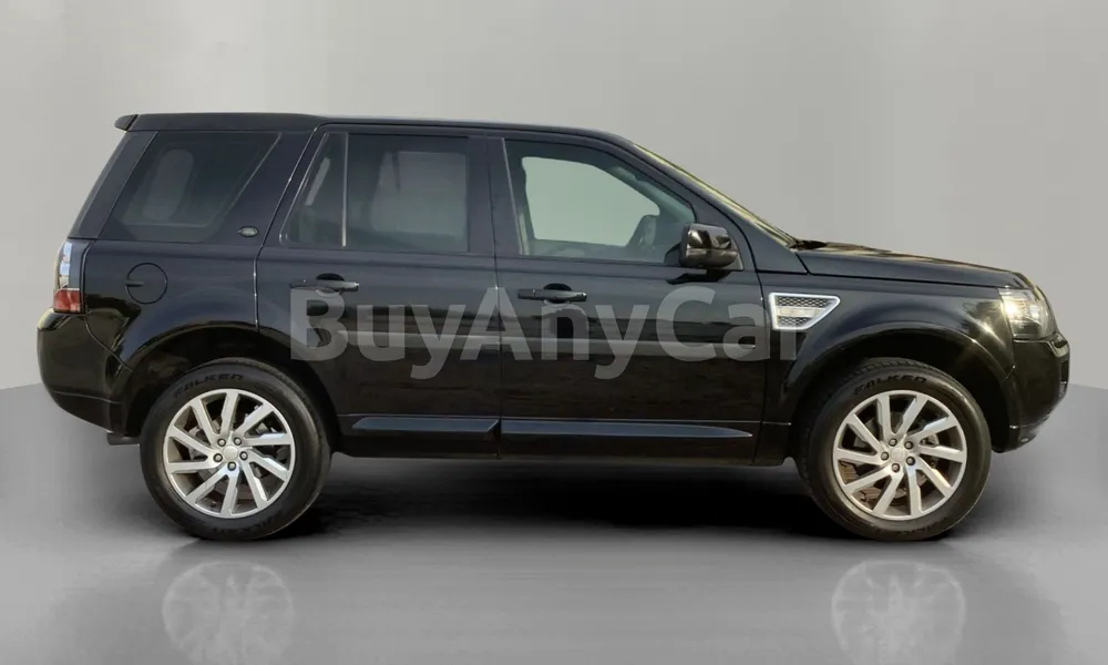 Vehicle photo 3