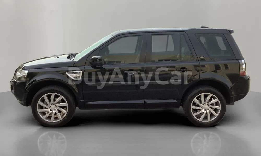 Vehicle photo 4