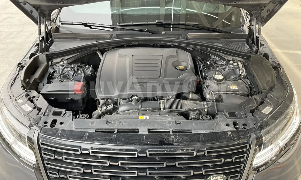 Vehicle photo 7