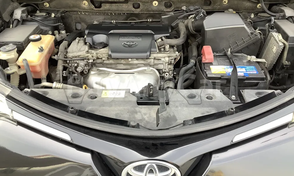 Vehicle photo 6