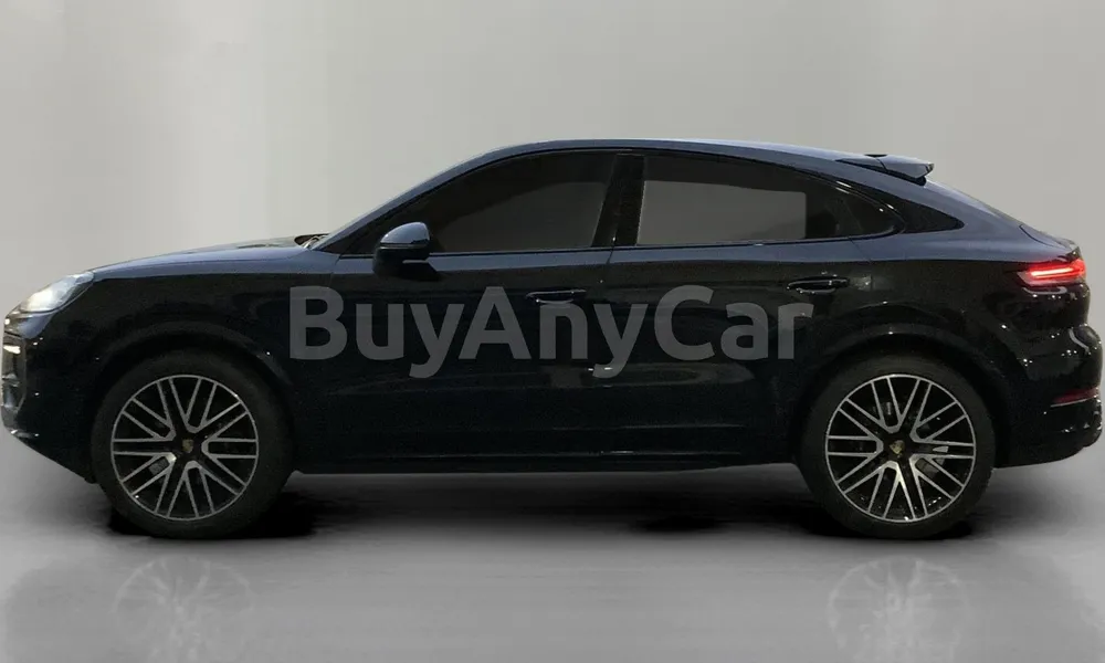 Vehicle photo 4