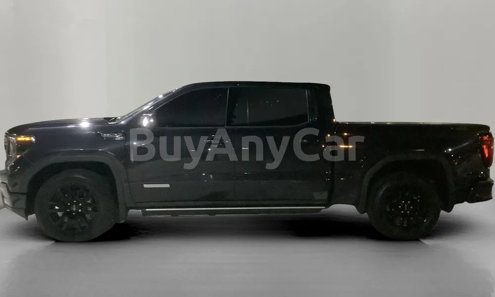 Vehicle photo 4