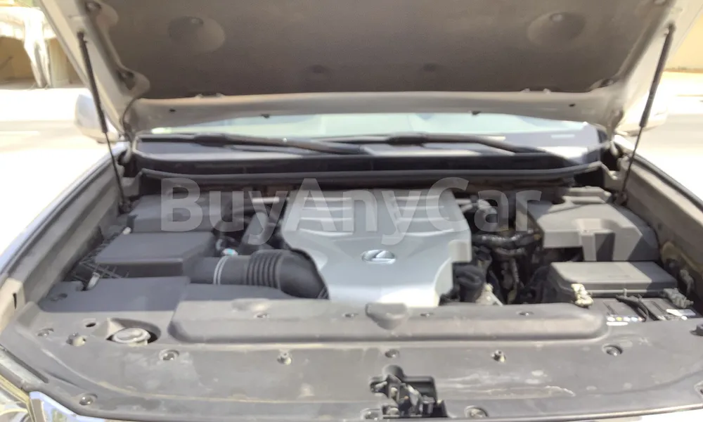 Vehicle photo 7