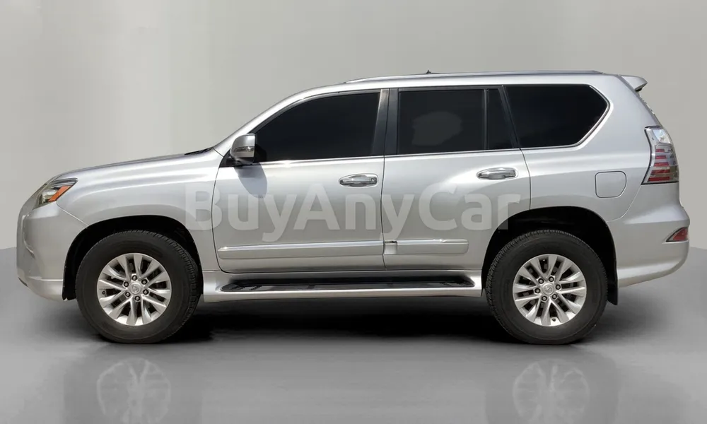 Vehicle photo 4