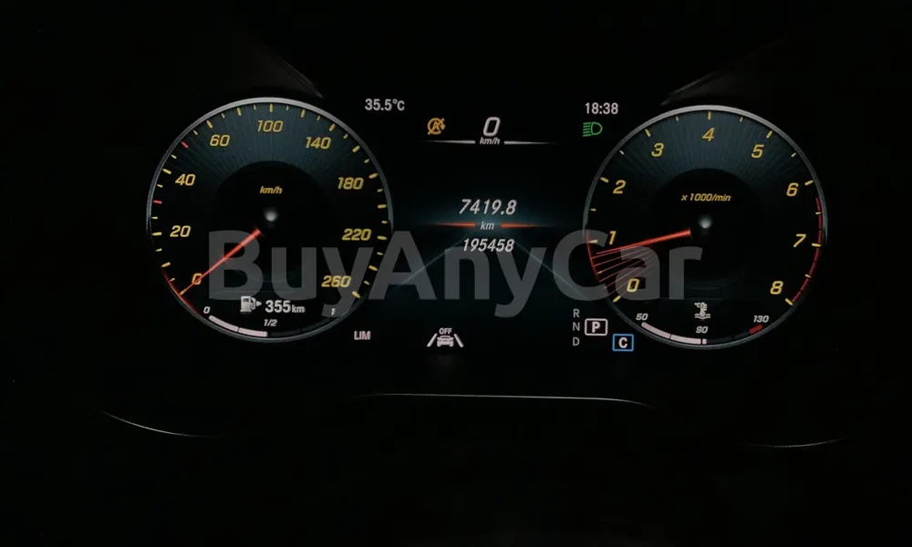 Vehicle photo 5