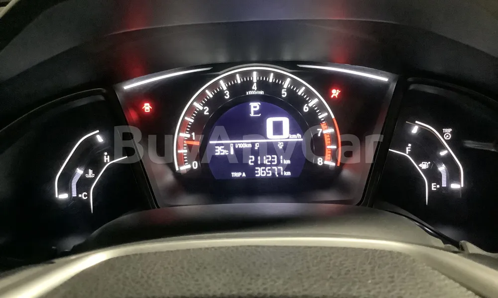 Vehicle photo 6