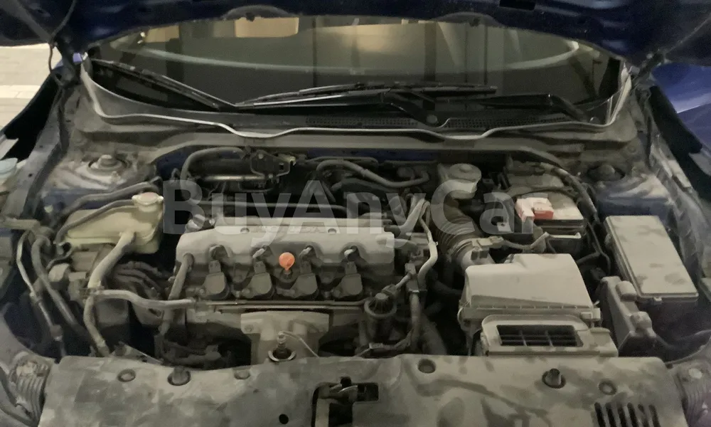 Vehicle photo 7