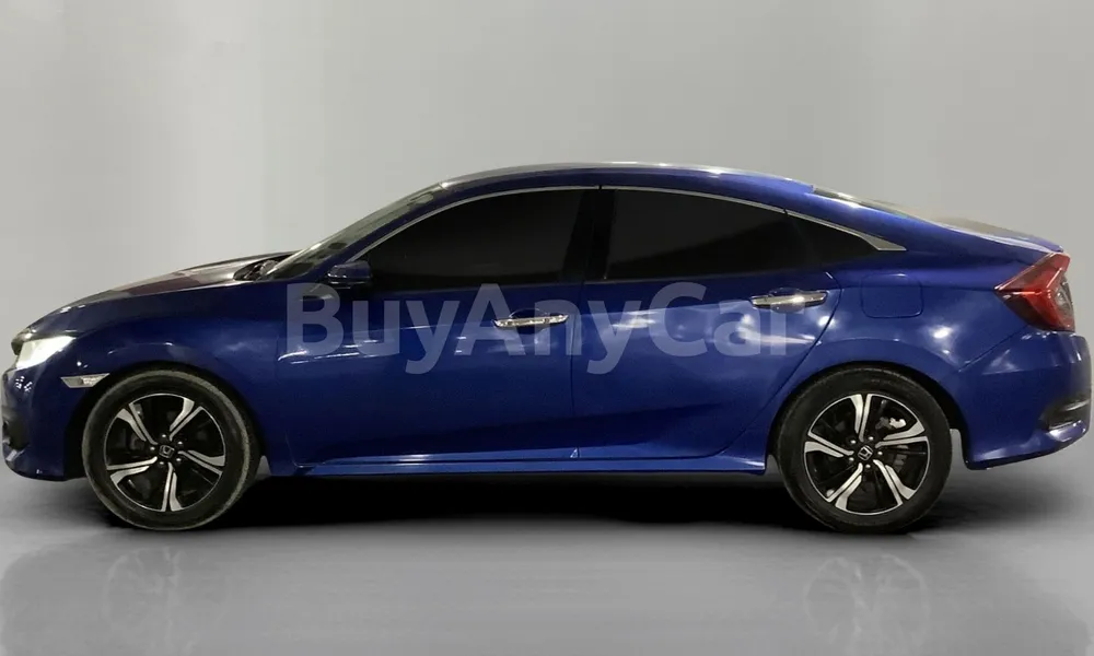 Vehicle photo 3