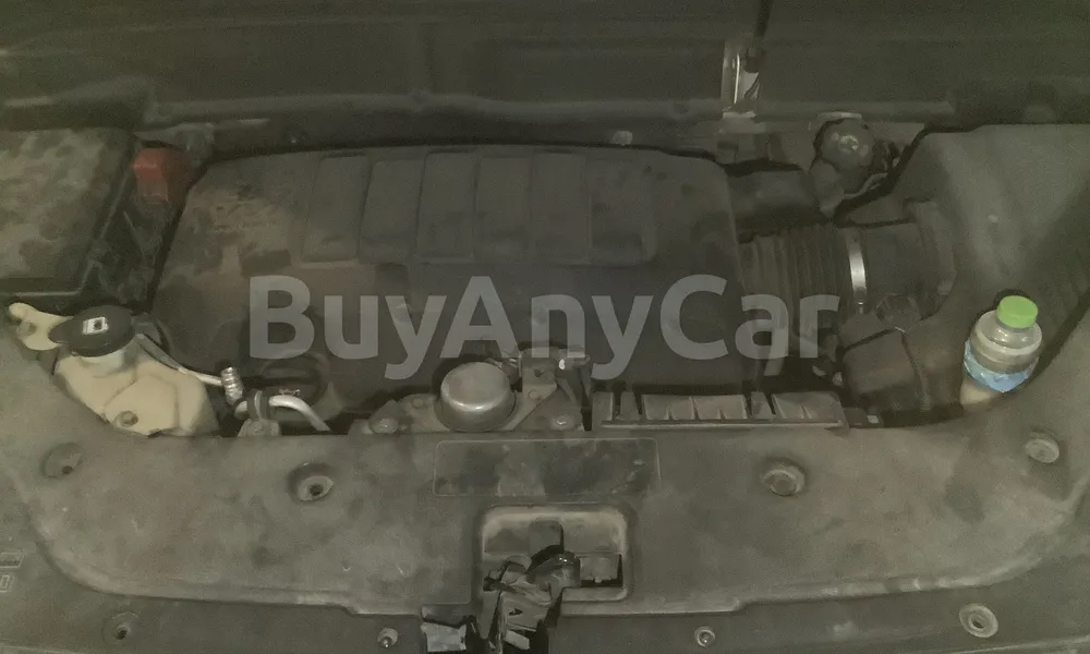 Vehicle photo 8