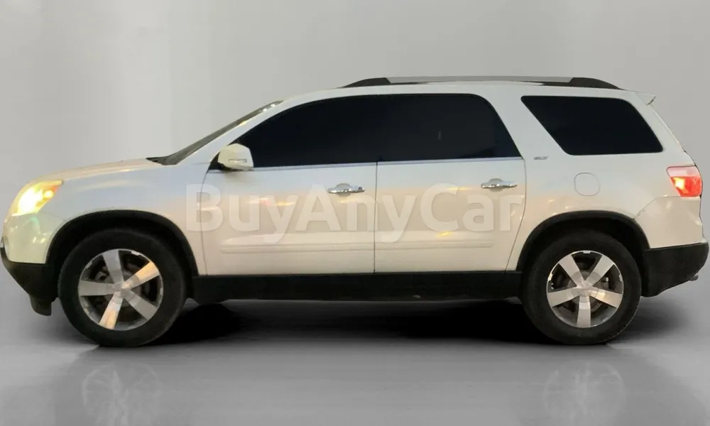 Vehicle photo 4