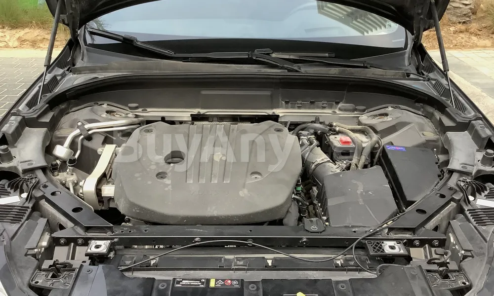 Vehicle photo 7