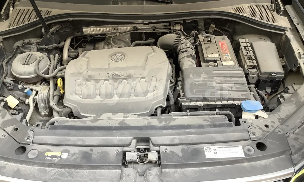 Vehicle photo 8
