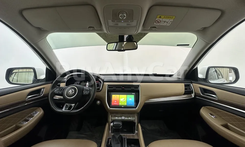 Vehicle photo 8