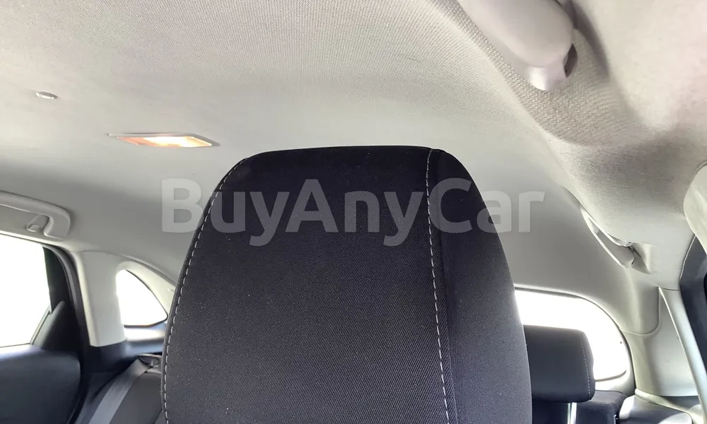 Vehicle photo 8