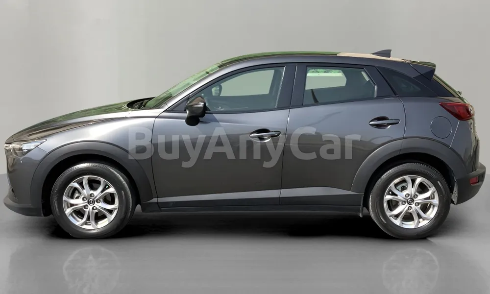Vehicle photo 4