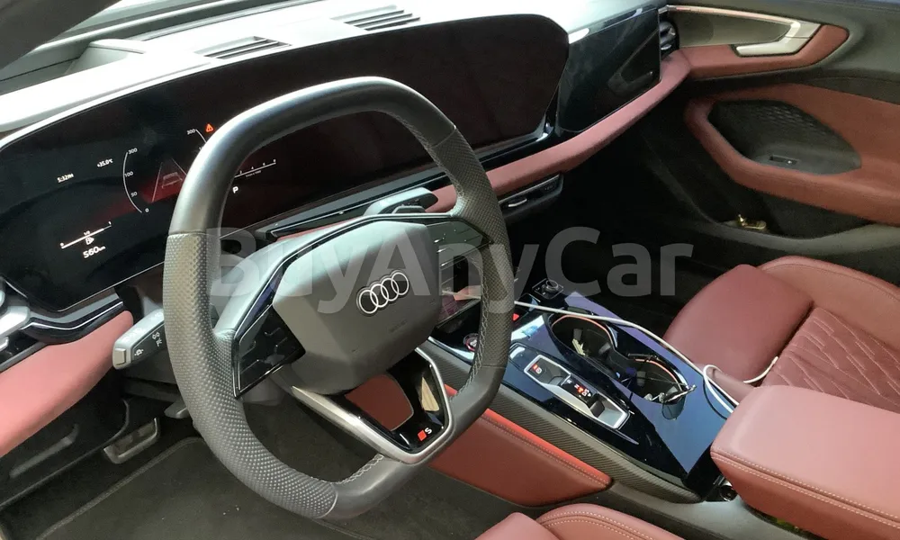 Vehicle photo 8