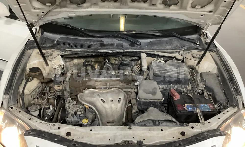 Vehicle photo 6