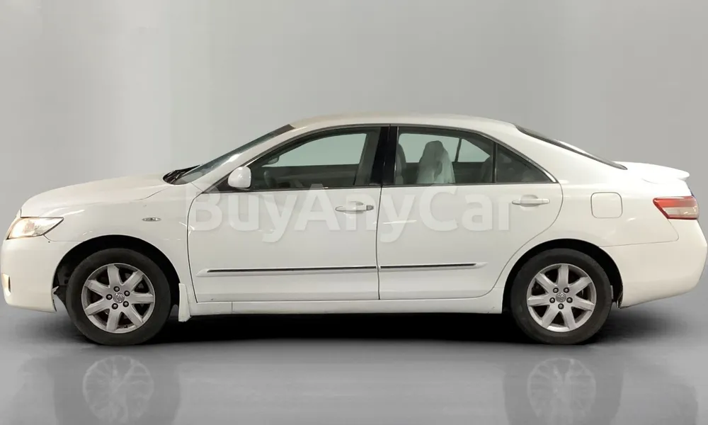 Vehicle photo 4