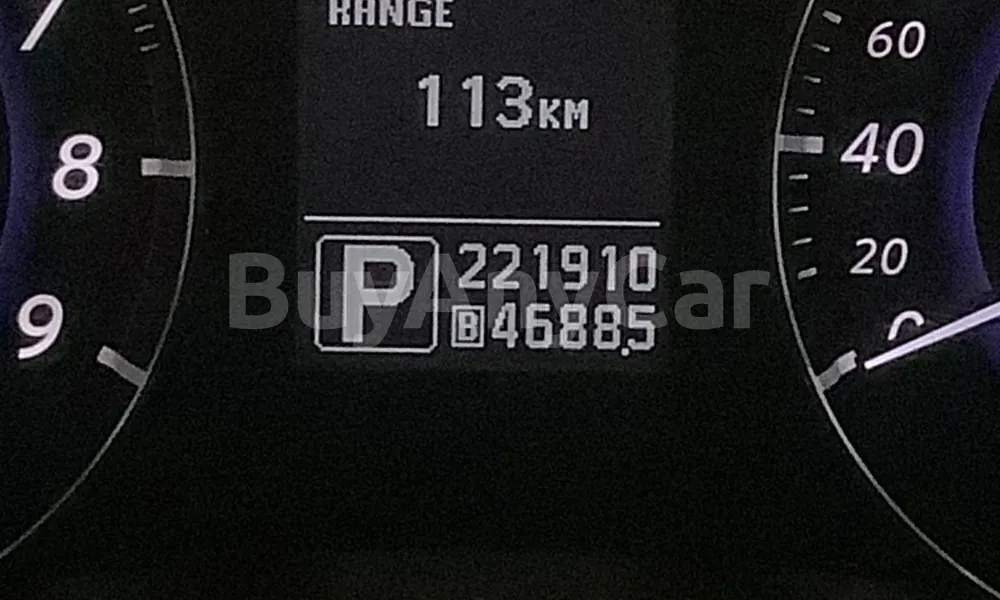 Vehicle photo 6