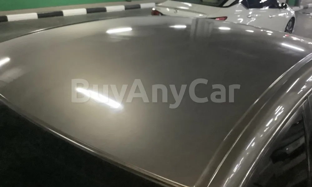 Vehicle photo 5