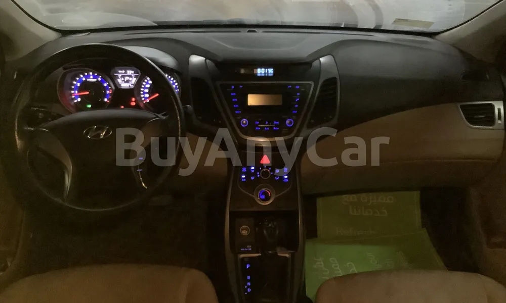 Vehicle photo 7