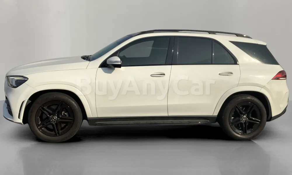 Vehicle photo 4