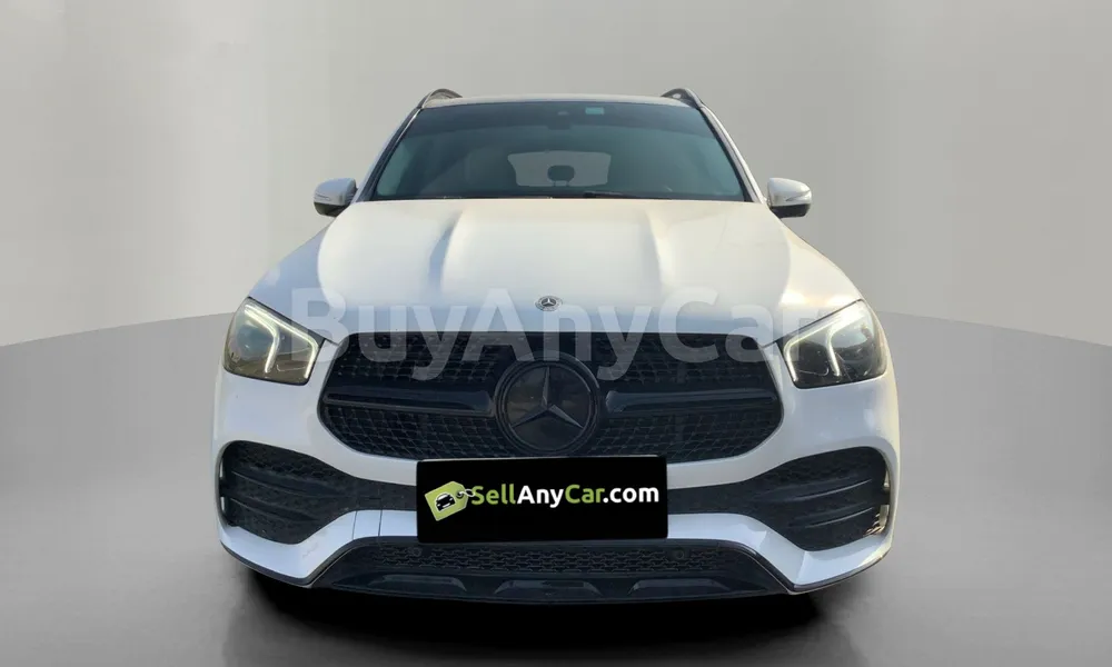 Vehicle photo 1