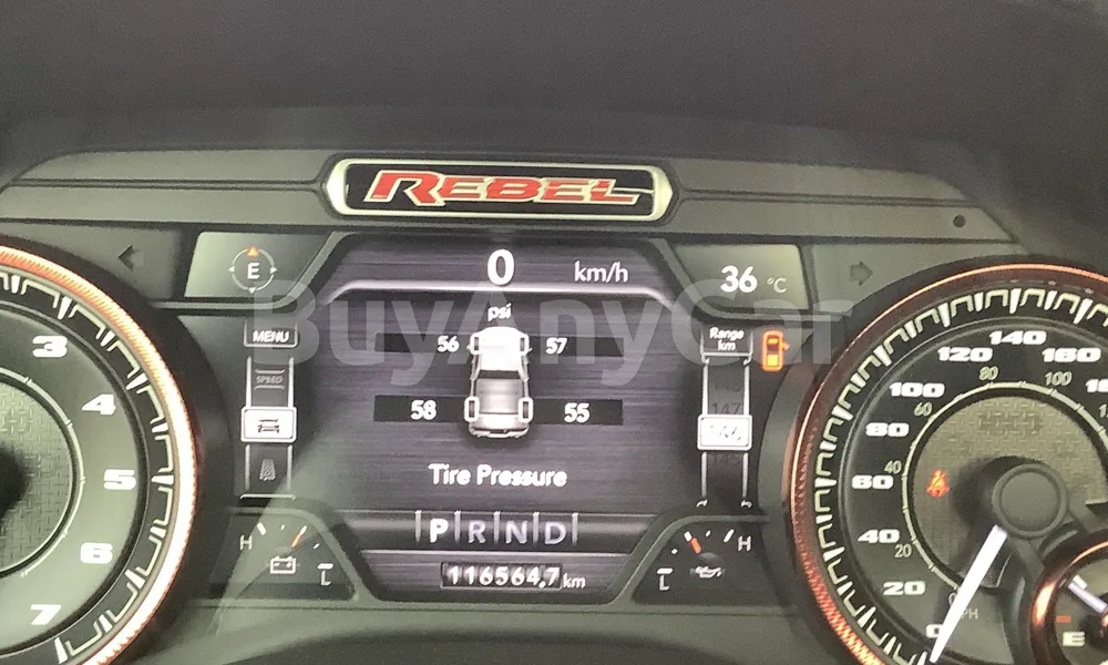 Vehicle photo 8