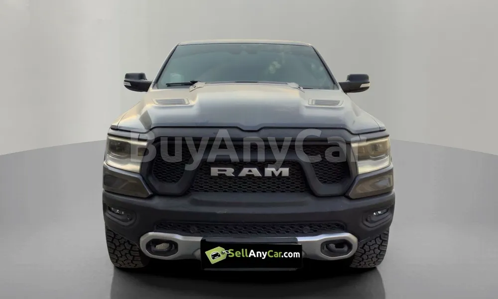 Vehicle photo 1