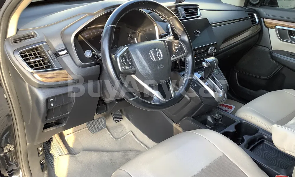 Vehicle photo 9