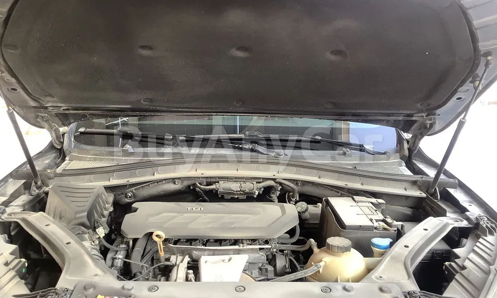 Vehicle photo 6