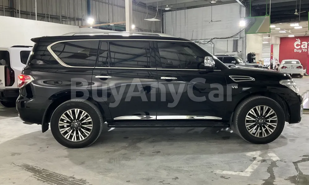 Vehicle photo 4