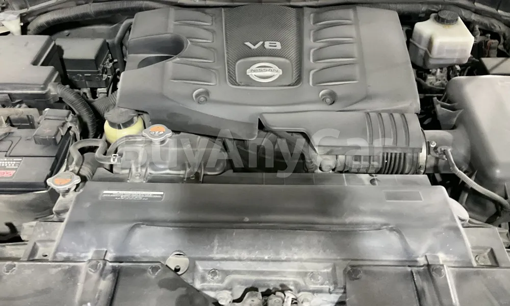 Vehicle photo 6