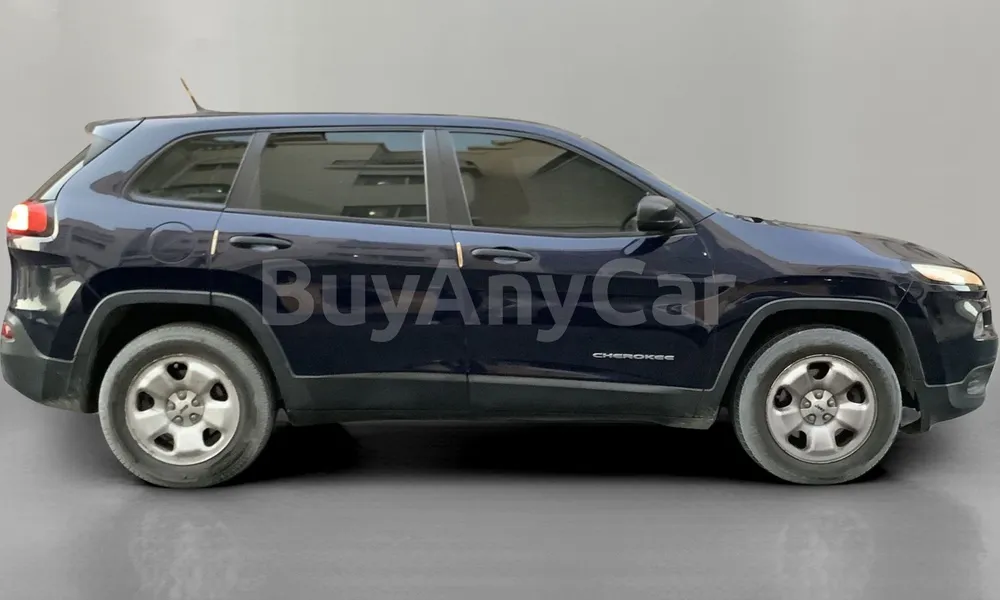 Vehicle photo 3