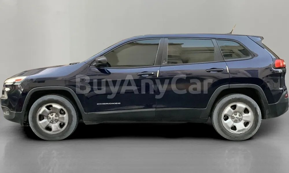 Vehicle photo 4