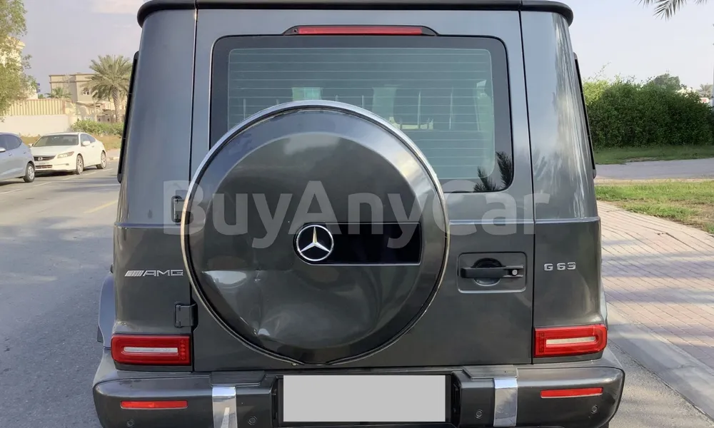 Vehicle photo 2